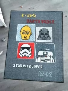 Disney: Star Wars nyomott mintás 100% poliamid szőnyeg 130x170 cm méretben.