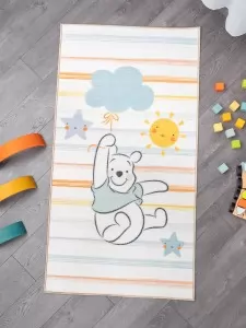 Disney: Winnie the Pooh/Micimackó nyomott mintás 100% poliamid szőnyeg 80x150 cm méretben