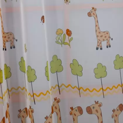 Zsiráf mintás gyerekszobai voile függöny egyedi méretre varrva
