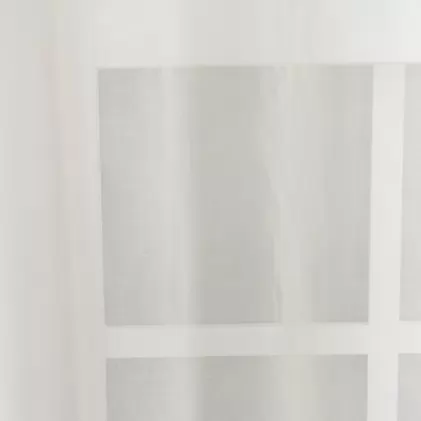 Egyszínű, bézs batiszt szövésű függöny egyedi méretre varrva