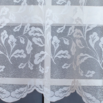 Fehér nagy levélmintás bordűrős jacquard függöny egyedi méretre varrva