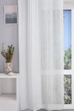 Ecrü alapon csikos gyűrt voile függöny egyedi méretre varrva