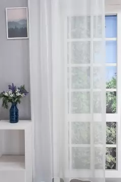 LÁNGÁLLÓ, egyszínű fehér voile függöny, ólomzsinóros egyedi méretre varrva