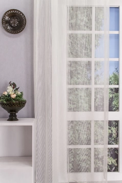 Borgo - Rusztikus szövésű bézs színű jacquard függöny, ólomzsinóros egyedi méretre varrva