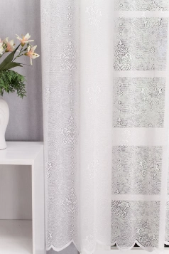 Fehér barokk mintás jacquard  egyedi méretre varrva